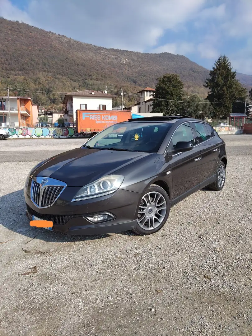 Lancia Delta 2.0 mjt Platino 165cv dpf - 1