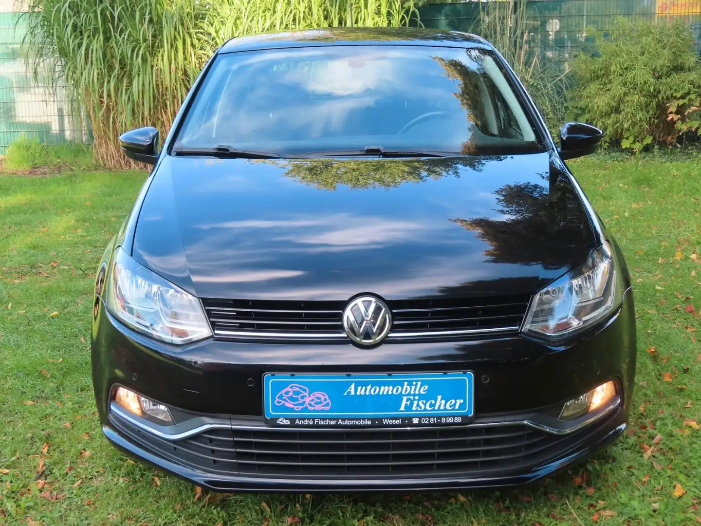 Volkswagen Polo V Lounge "Schwarz-met.-sehr gepflegt" Schwarz - 2