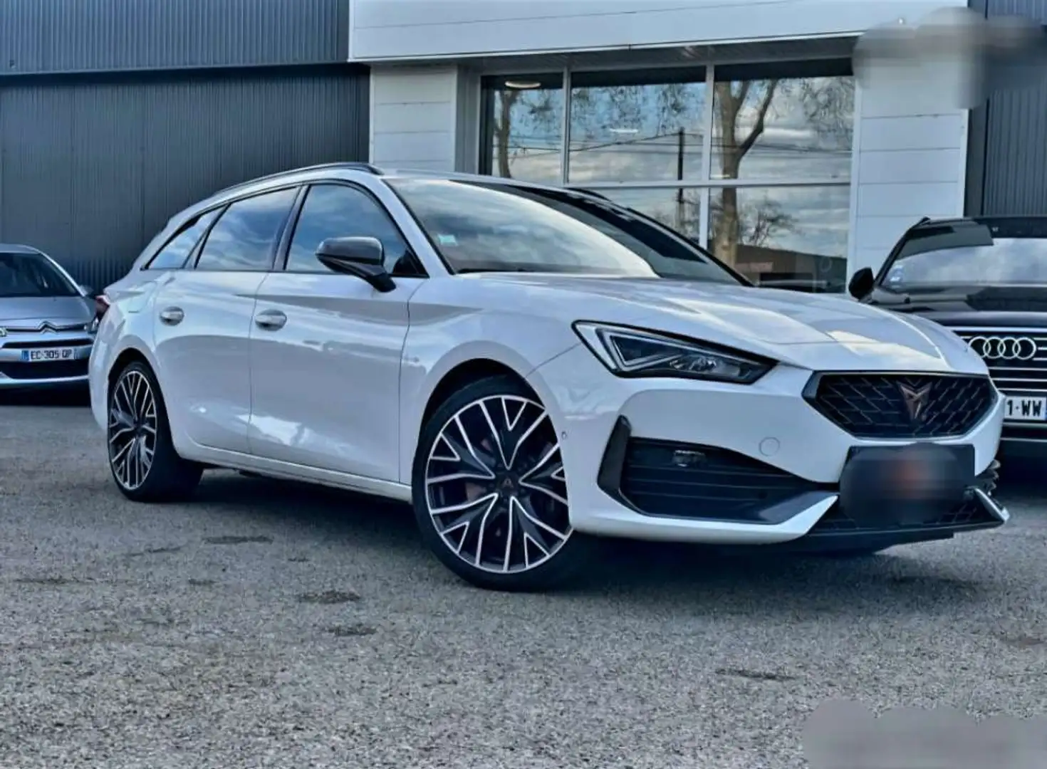 SEAT Leon Sportstourer 1.4 e-Hybrid 245 DSG6 FR - 1