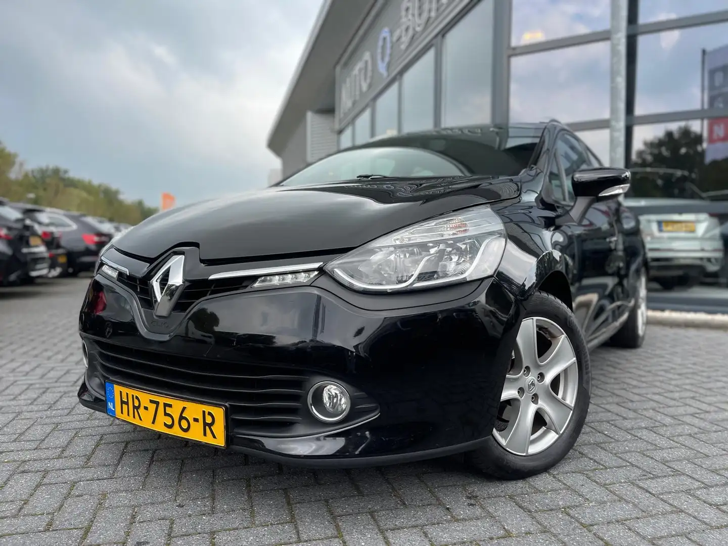 Renault Clio Estate 0.9 TCe Dynamique | Trekhaak | Navi | Cruis Noir - 2