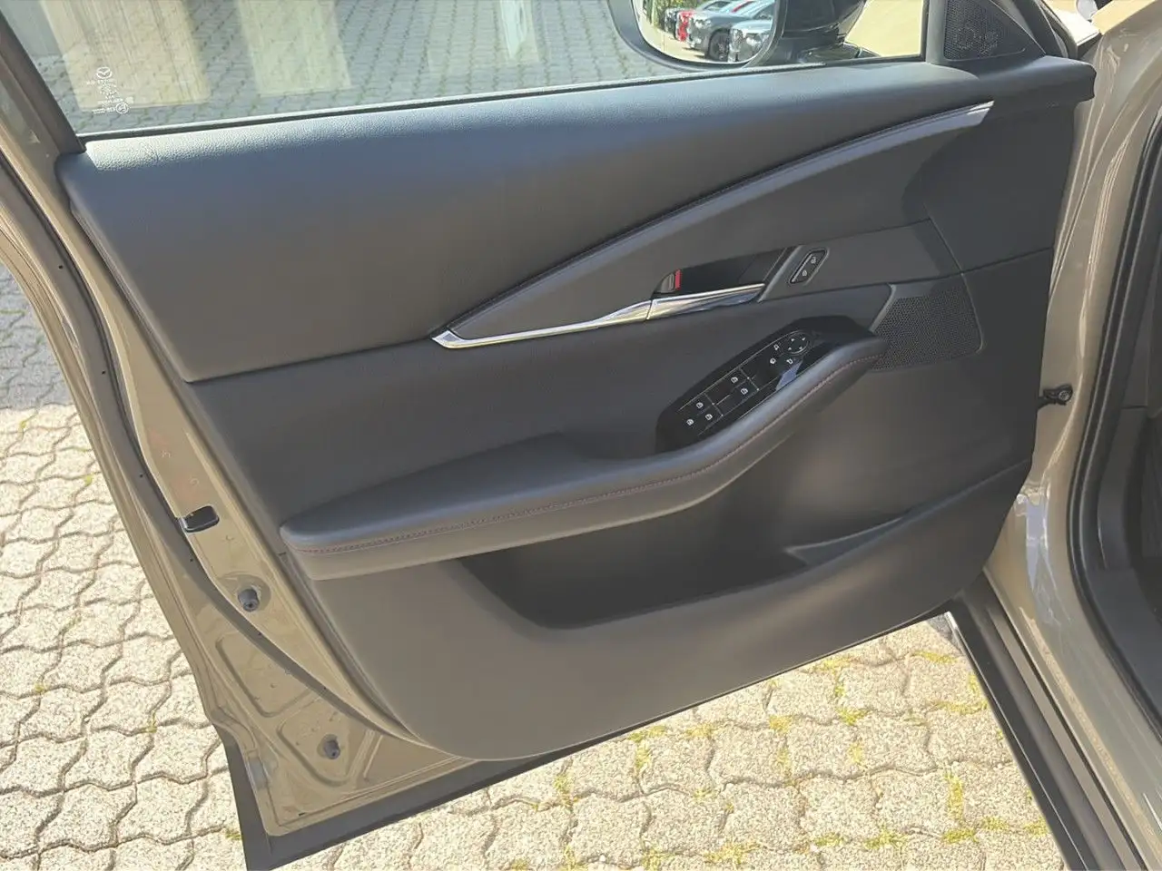 Mazda CX-30 Homura 2.5L e-SKYACTIV G 140ps Autom., миниатюра 12