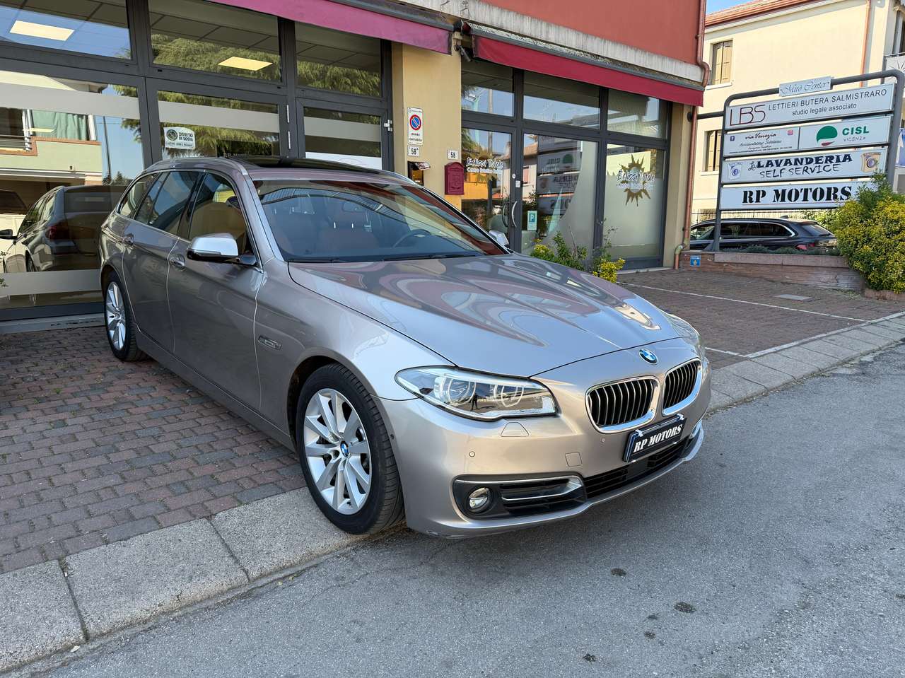 BMW 520 520d xdrive Luxury 190cv auto
