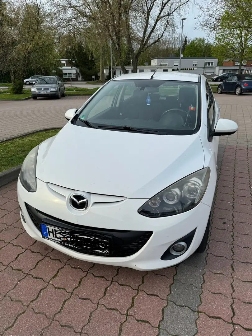 Mazda 2 1.6 MZ-CD Sports-Line Blanc - 1