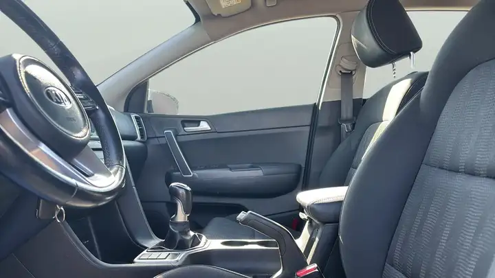 Kia Sportage 1.6 GDi Concept 4x2 2020, foto 11