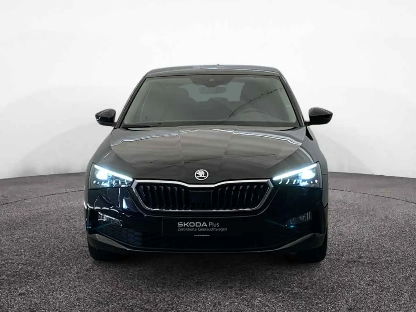 Skoda Scala Tour 1.0 TSI *LED*GRA*NAVI*R-CAM*SHZ*17"* Black - 2