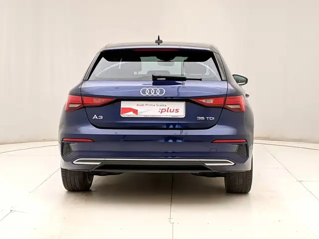 Audi A3 view 5
