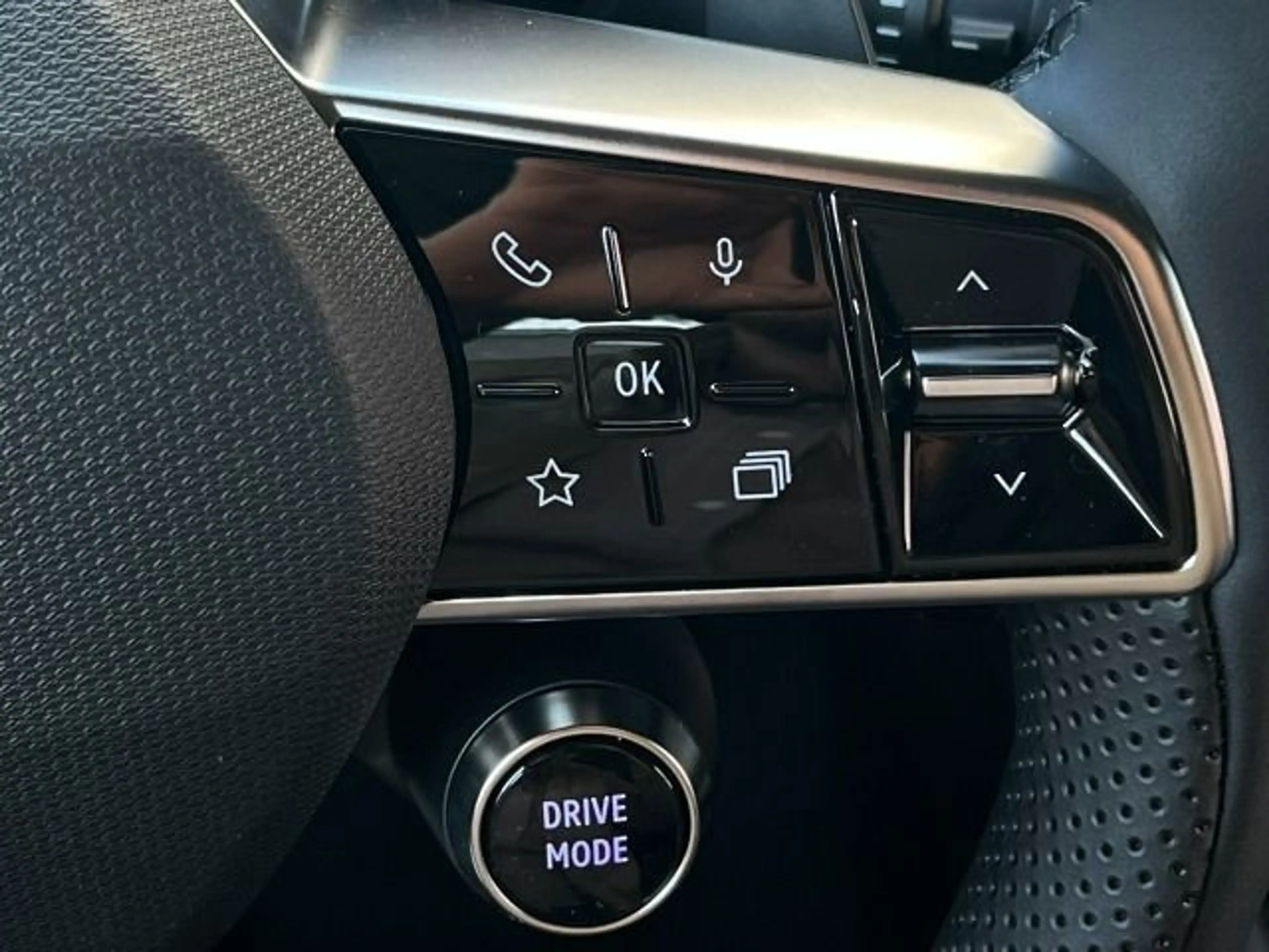 Nissan Micra MICRA EVOLVE 52 kWh Wärmep.*Klimatronic*Alu — photo 14