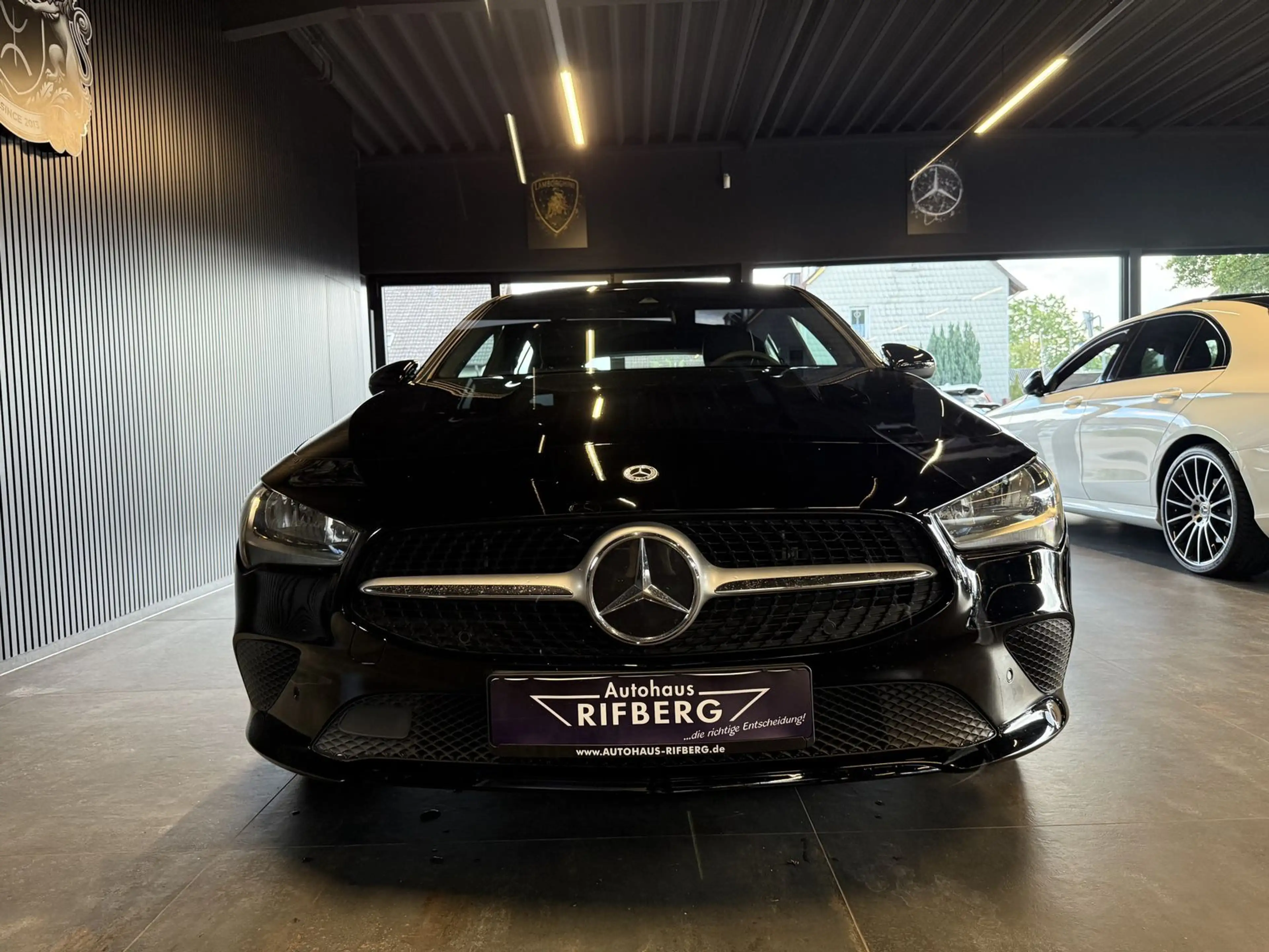 Mercedes-Benz CLA 250 e Shooting Brake Navi/Teilleder/DCT/MBUX — photo 2