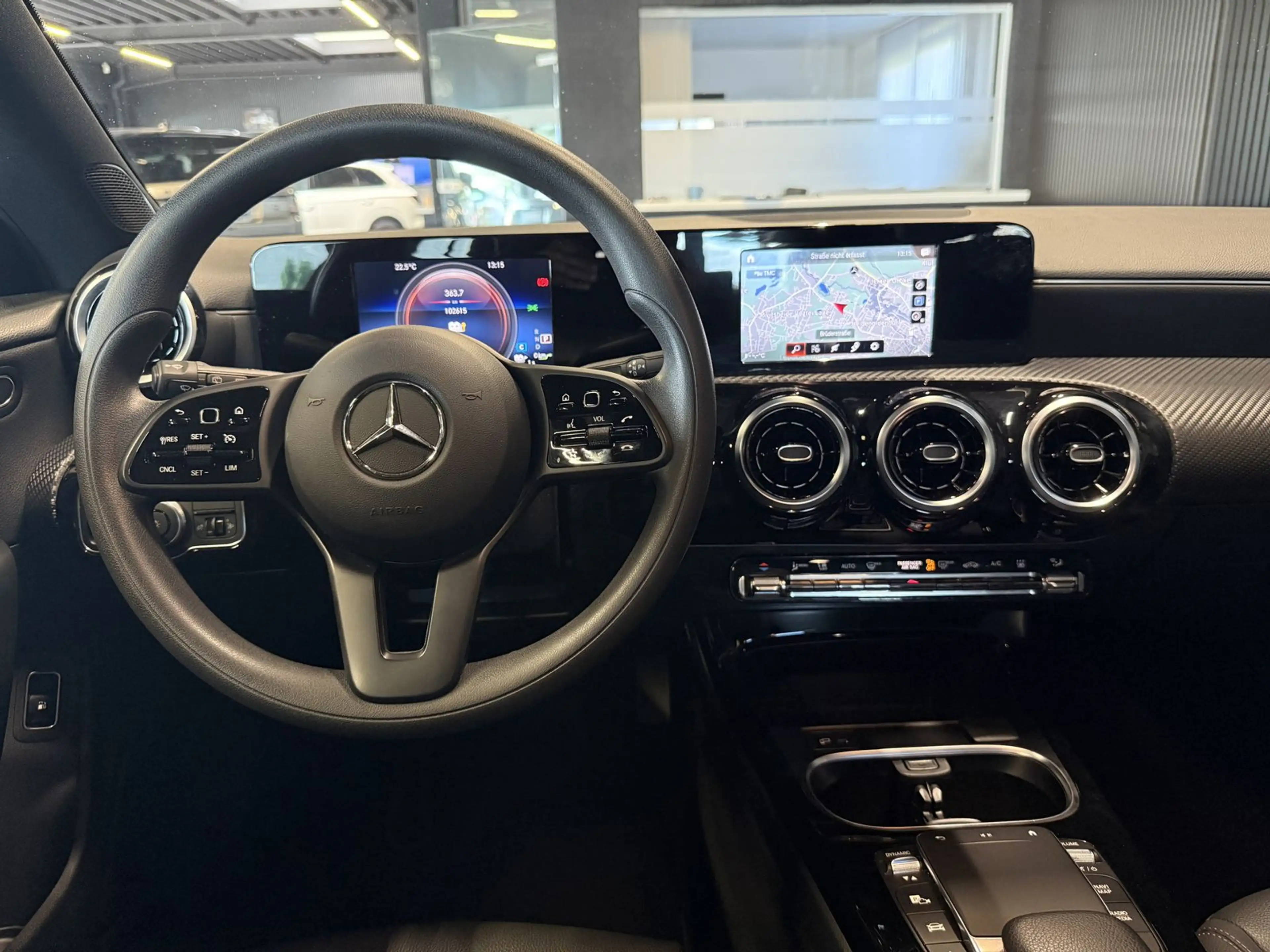 Mercedes-Benz CLA 250 e Shooting Brake Navi/Teilleder/DCT/MBUX — photo 13