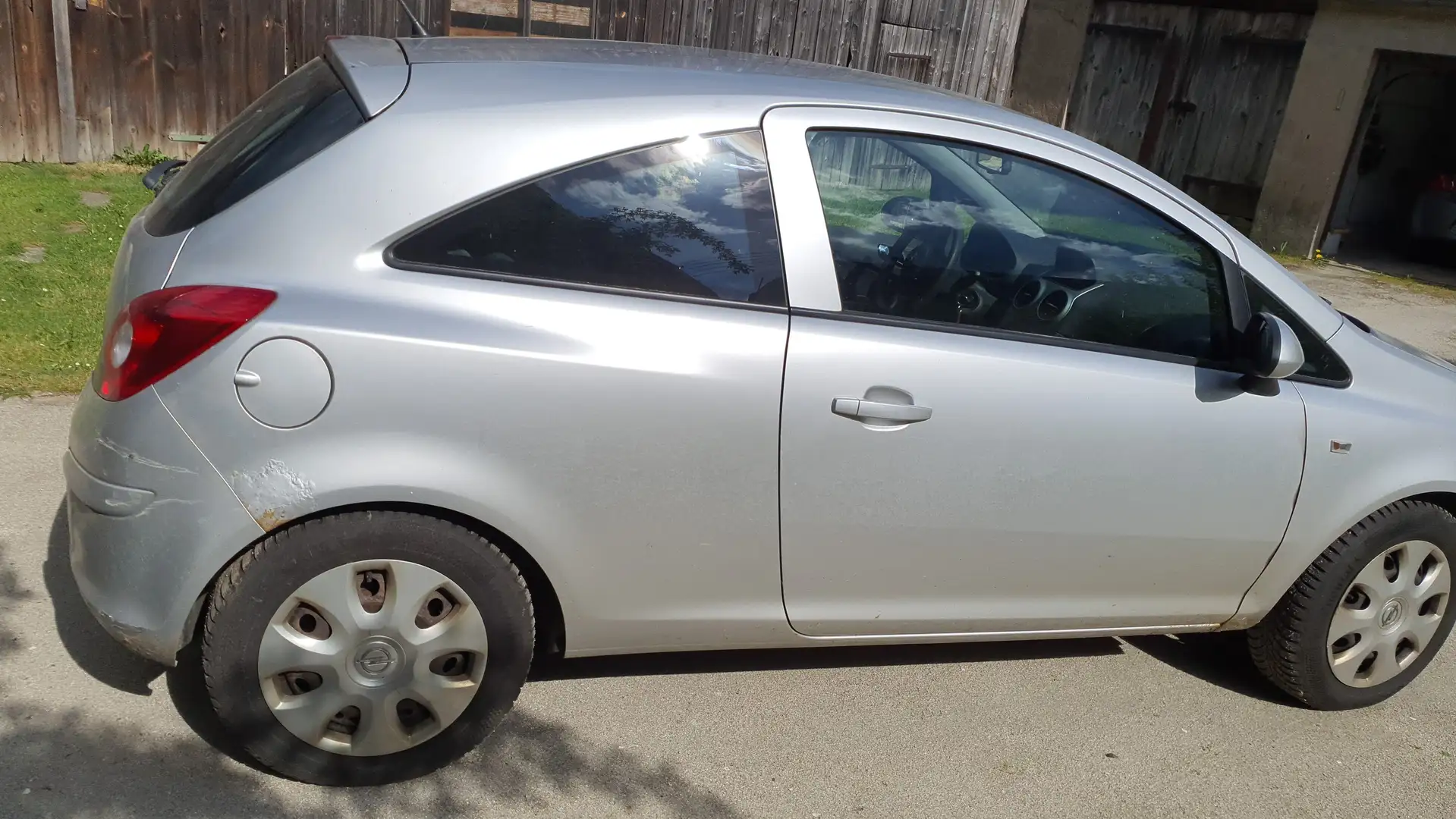 Opel Corsa Corsa 1.2 16V Edition Silber - 2