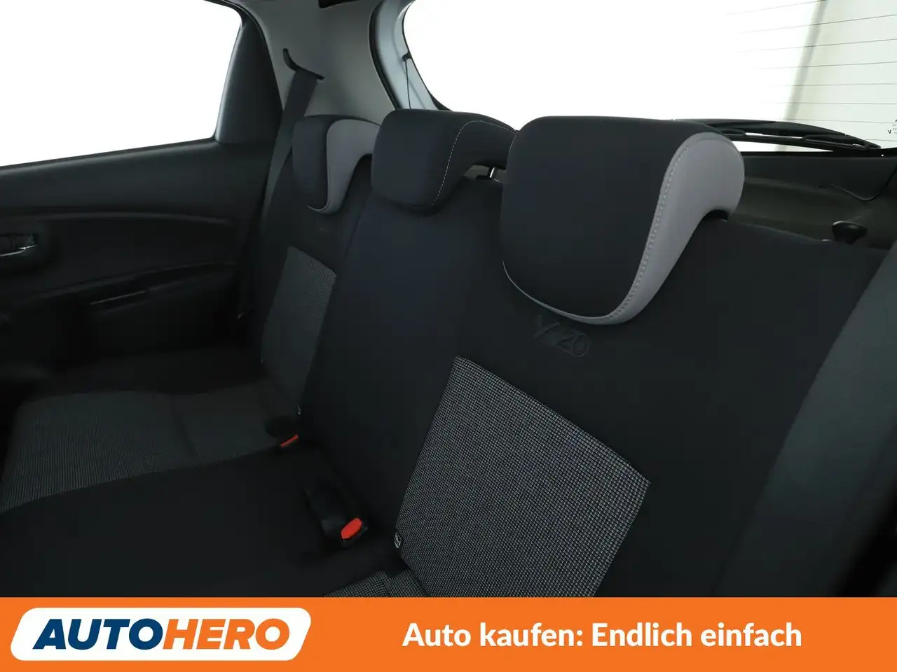 Toyota Yaris 1.5 Hybrid Y20 Team D Aut*TEMPO*SHZ*KLIMA*GARANTIE, миниатюра 14