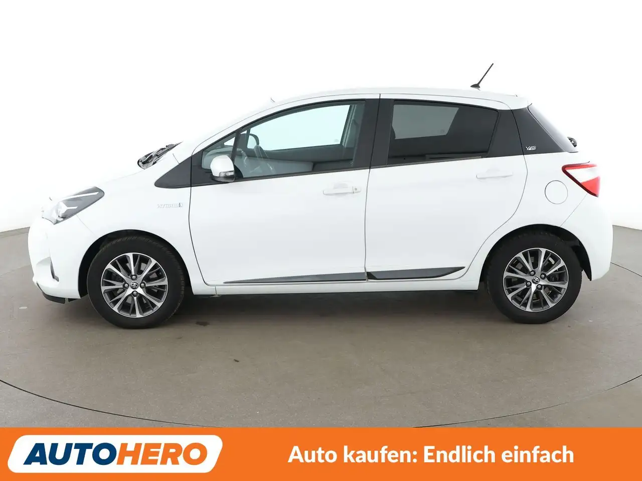 Toyota Yaris 1.5 Hybrid Y20 Team D Aut*TEMPO*SHZ*KLIMA*GARANTIE, миниатюра 3