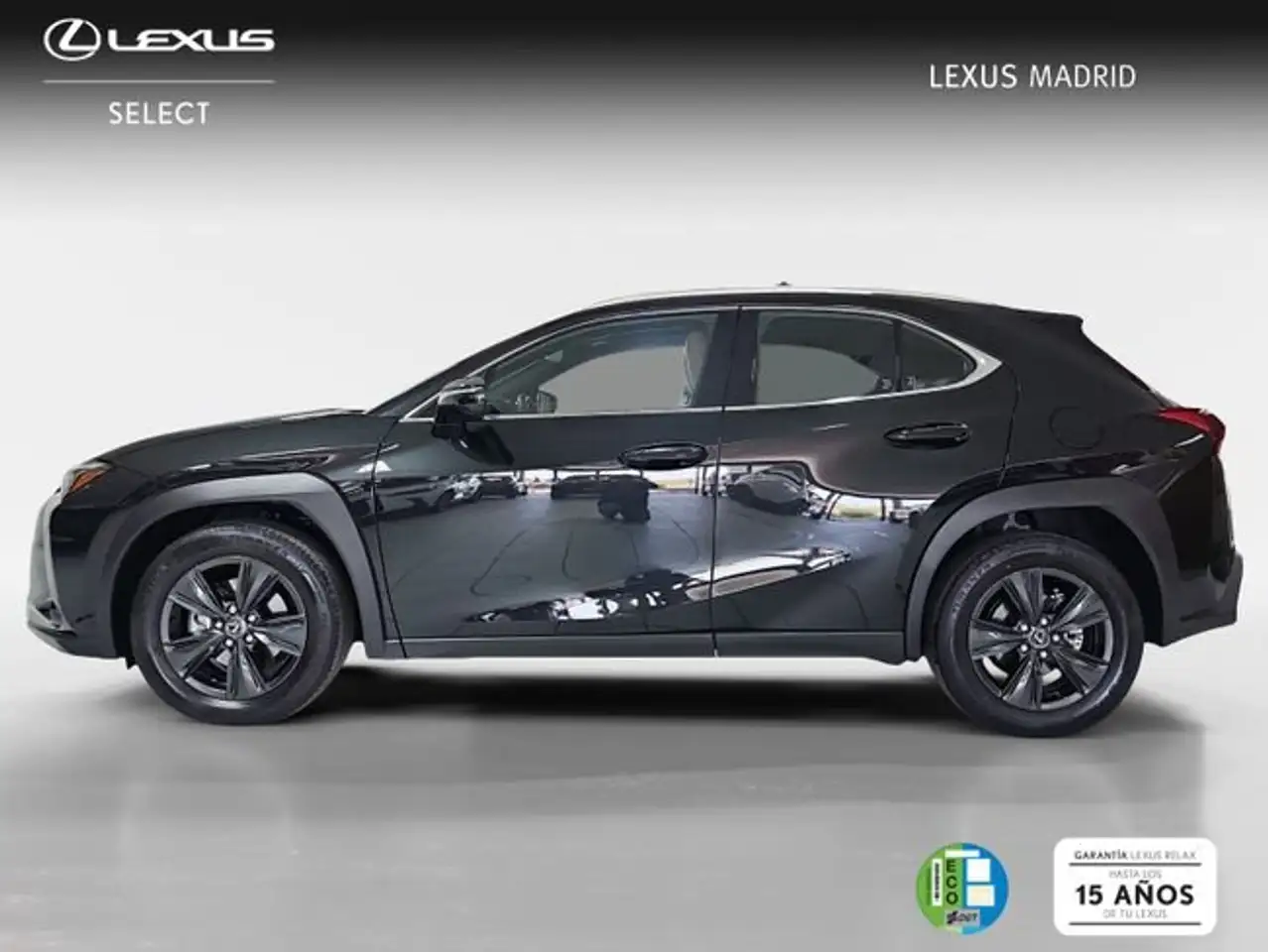 Lexus UX 2026
