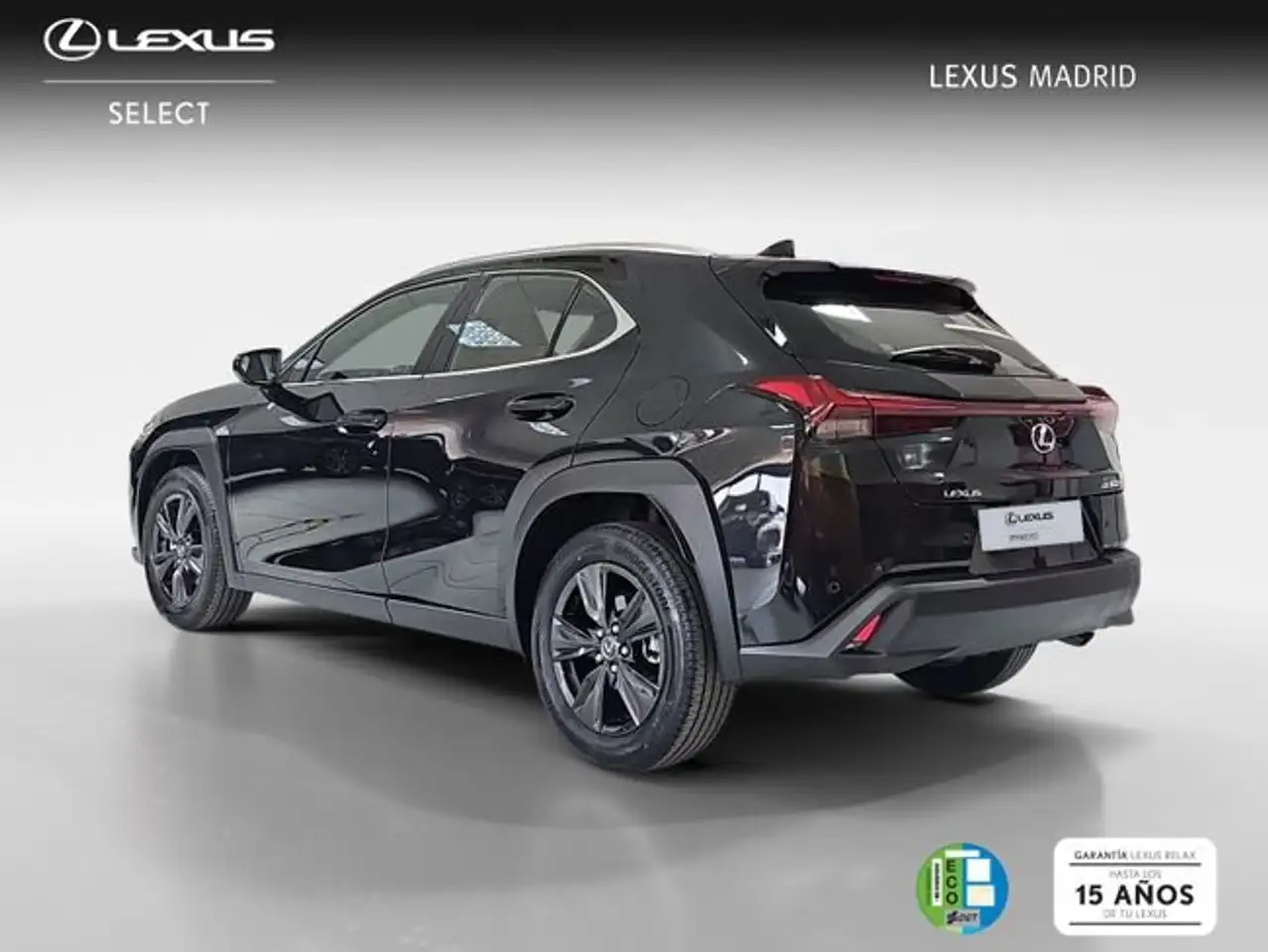 Lexus UX 2026