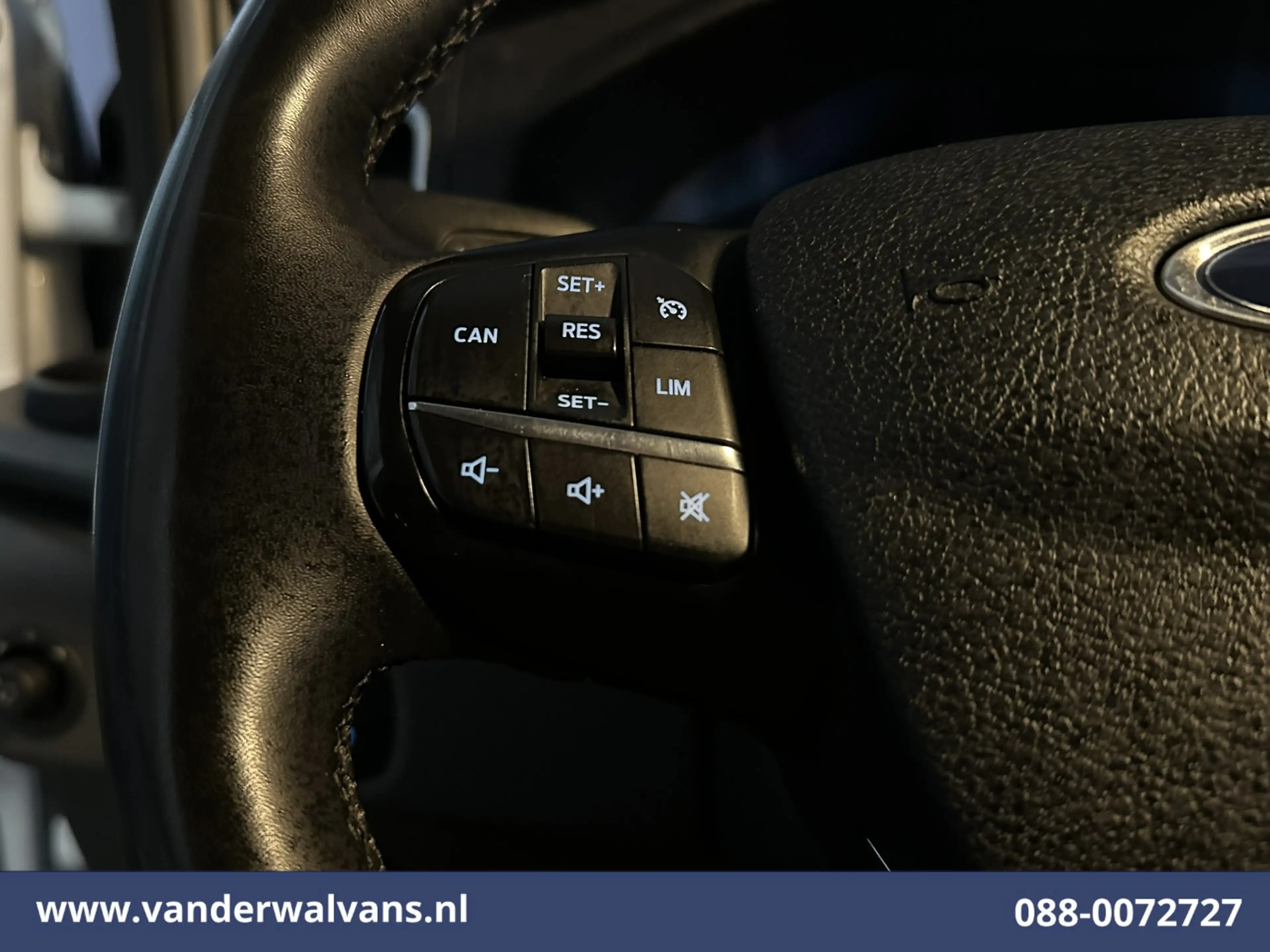 Ford Transit 2.0 TDCI 130pk L2H2 Euro6 Airco | Camera | Navigat — photo 6