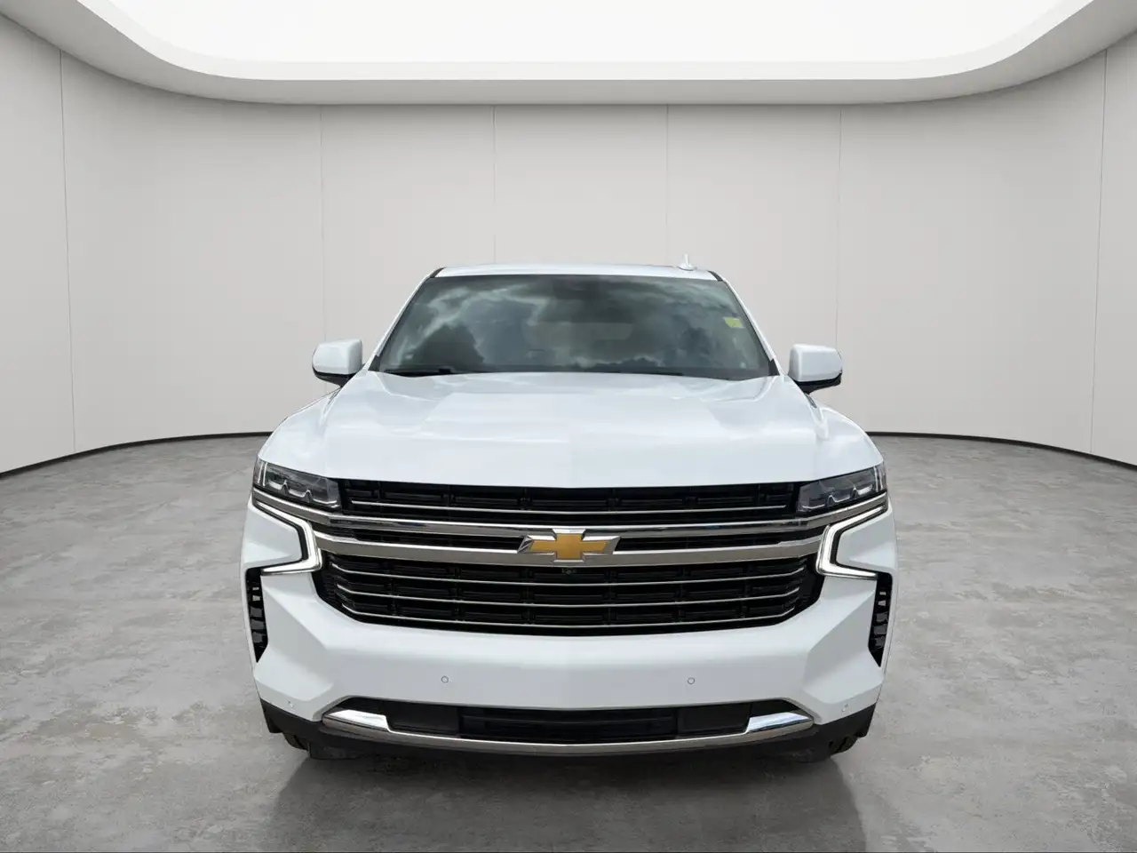 Chevrolet Suburban снимка Chevrolet Suburban