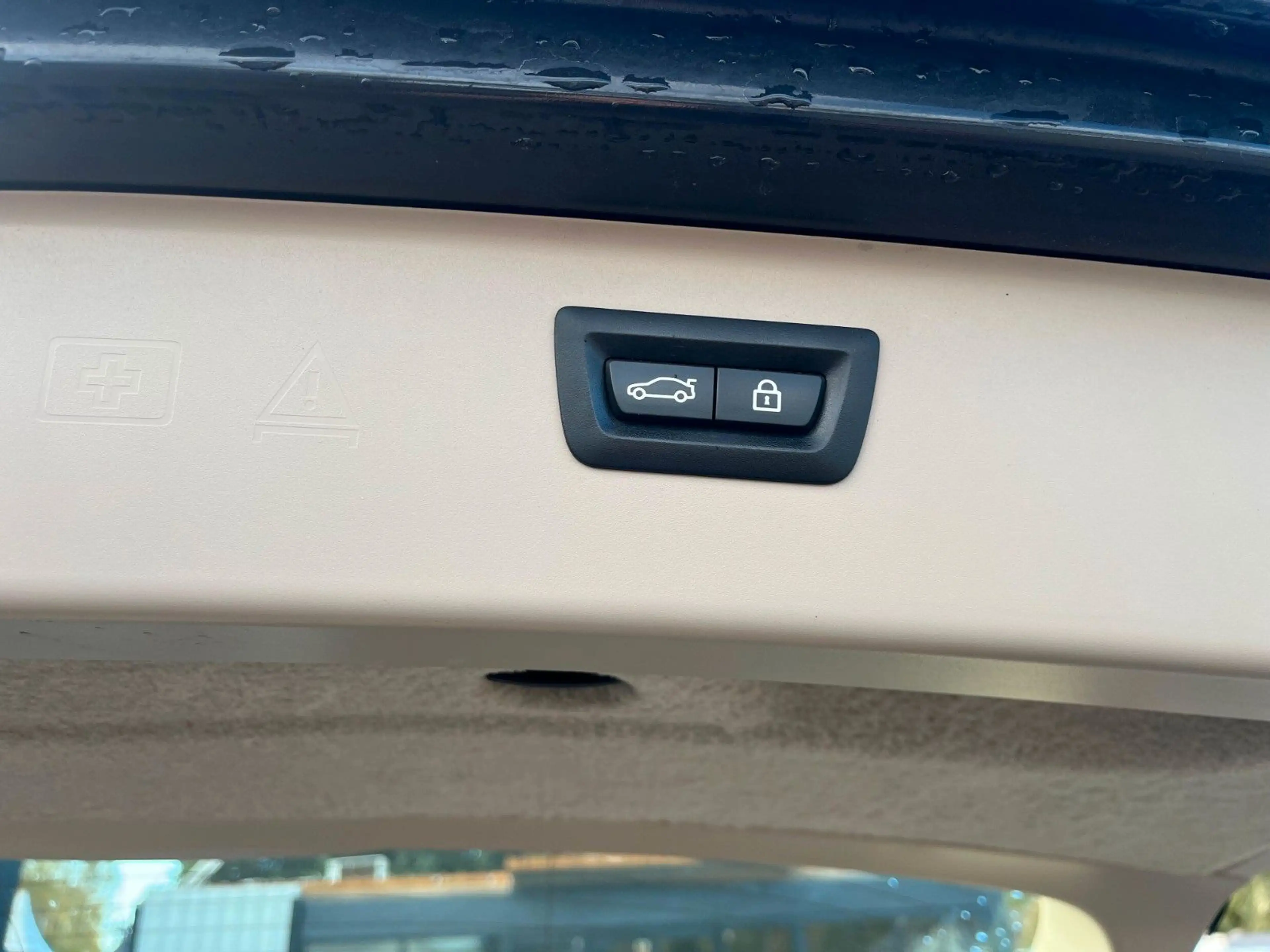 BMW 520 i Kombi AUTOMATIK*LED*NAV*SHZ*PANO*TEMP*AHK — photo 13
