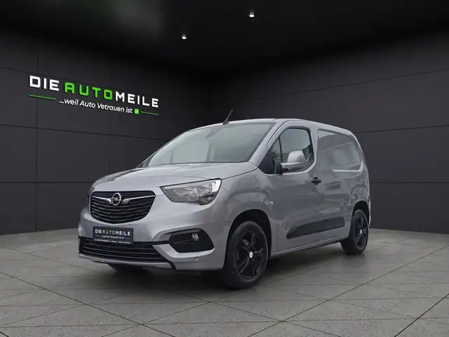 Opel Combo E Cargo Edition Klima Navi Rückfahrkamera