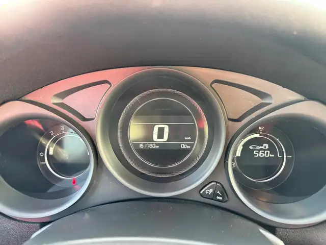 Citroen C4 view 15