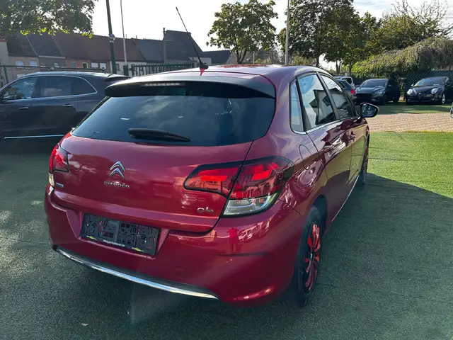 Citroen C4 view 7