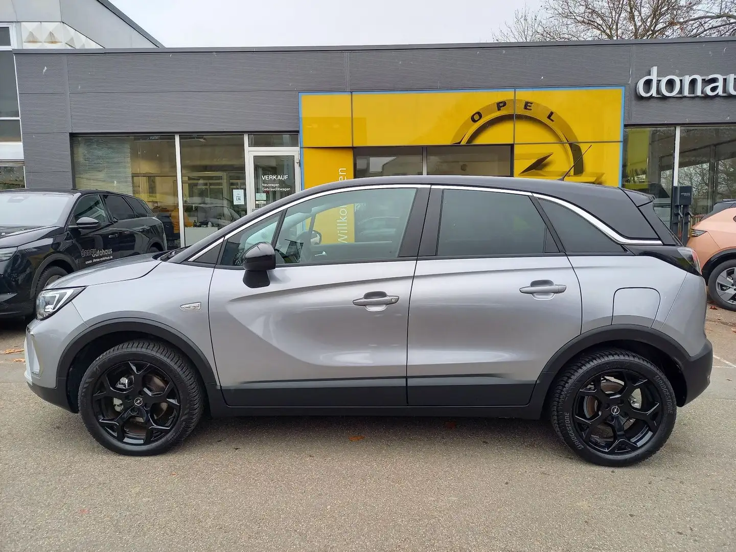 Opel Crossland X Crossland 1.2T MT6 Elegance Sitzhzg Keyless LED Grau - 2