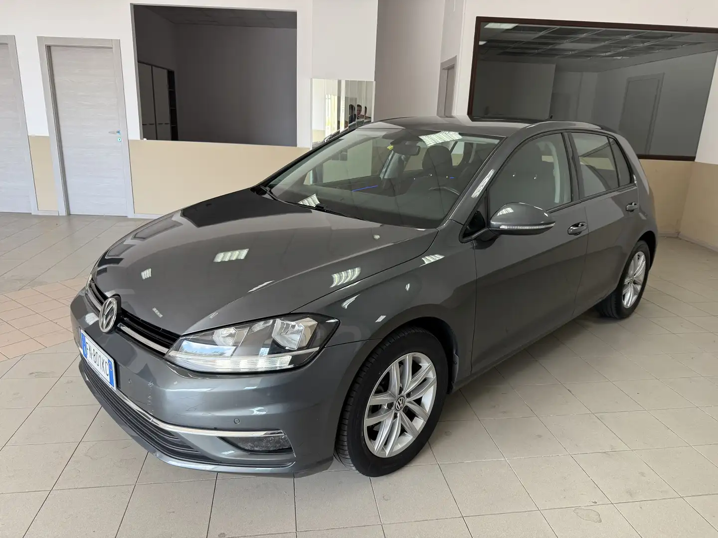 Volkswagen Golf 5p 1.6 tdi Executive 115cv - 2