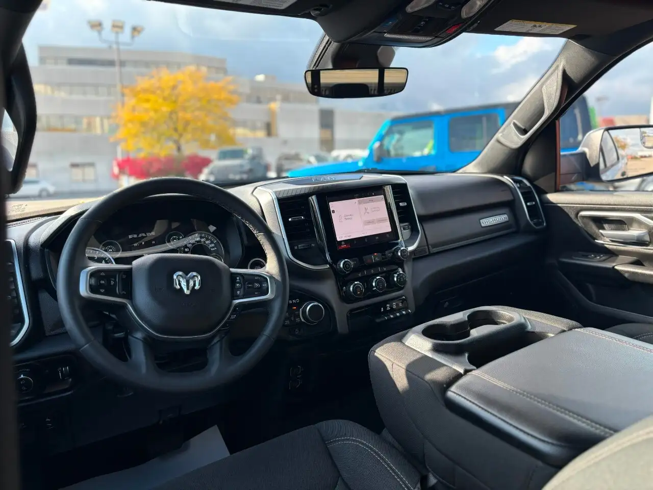 RAM 1500 снимка RAM 1500