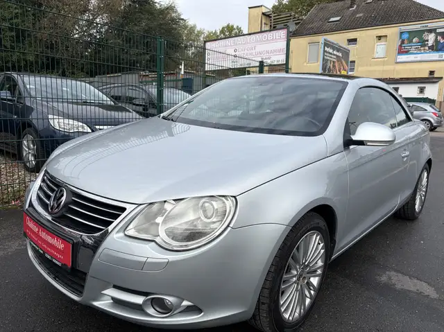 Volkswagen Eos Eos 2.0 FSI *SCHECKHEFT*6GANG*PDC*SHZ*KLIMA*CABRIO