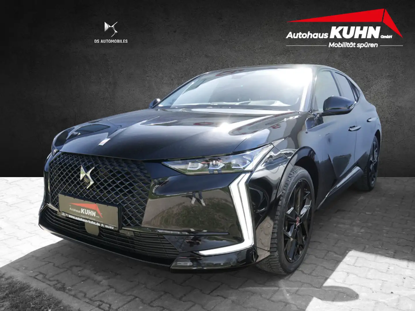 DS Automobiles DS 4 E-TENSE 225 Performance Line + ACC HUD Schwarz - 1