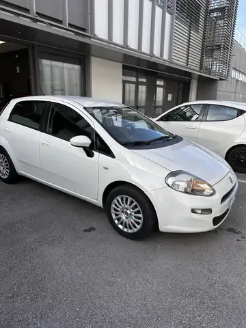 Fiat Punto Punto III 2012 5p 1.2 Street (easy)