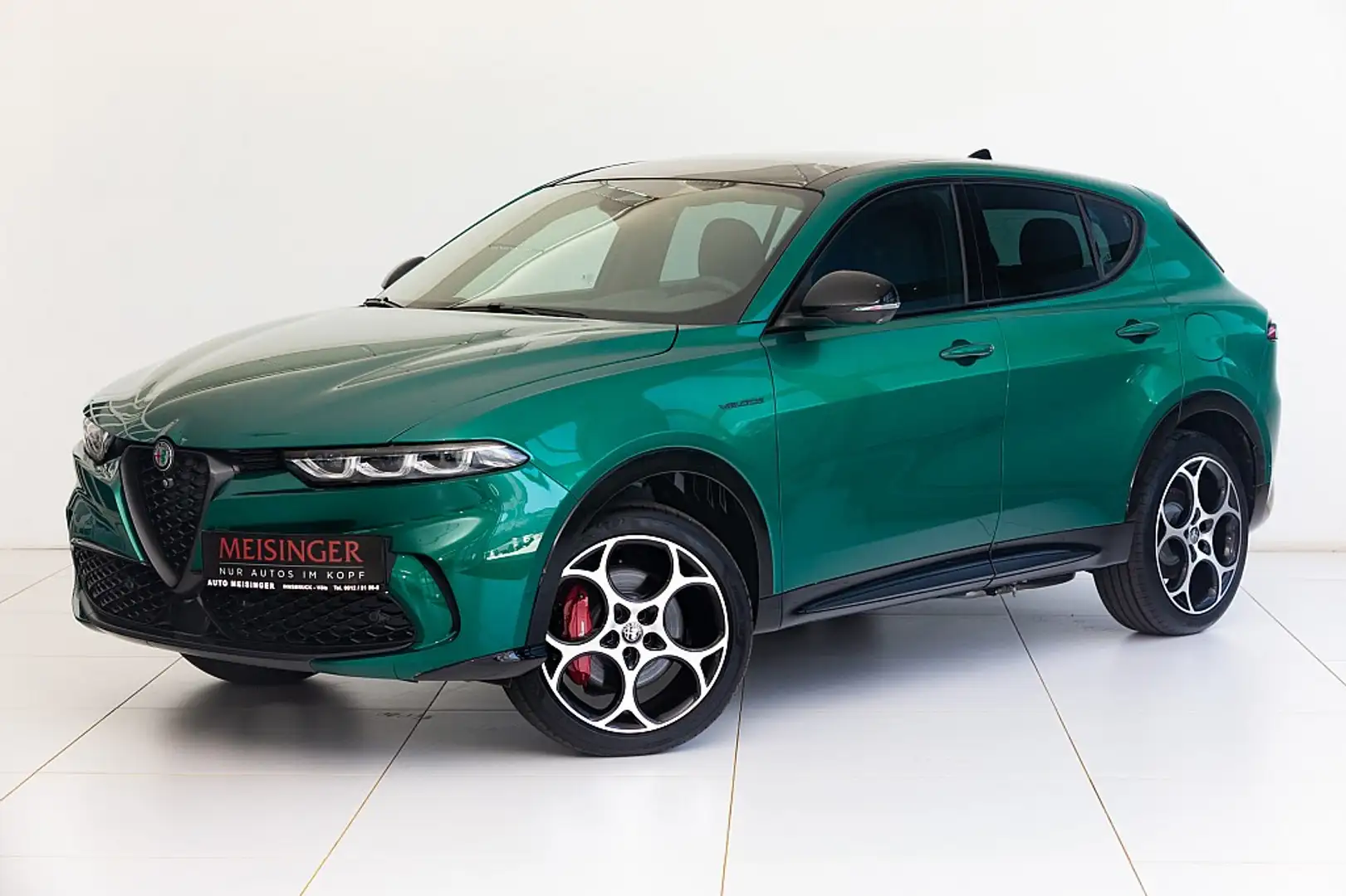Alfa Romeo Tonale Veloce 1.3 T4 PHEV VGT e-AWD Grün - 1