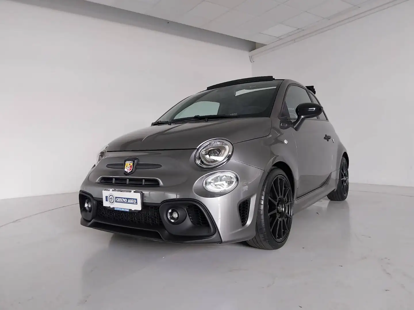 Abarth 695C 695C 1.4 t-jet 180cv Competizione Grau - 2
