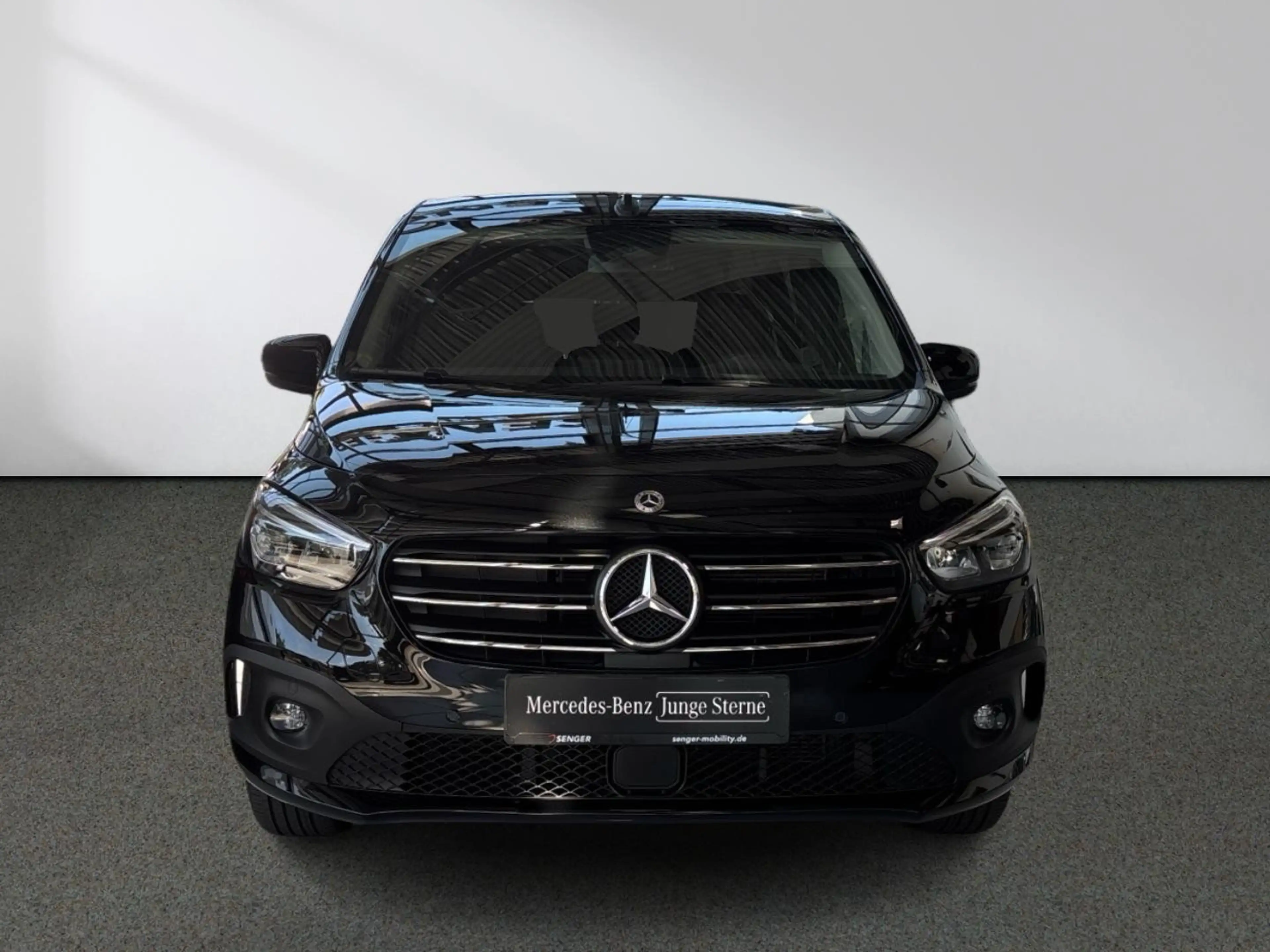 Mercedes-Benz T-Class T 180 Progressive lang LED KEYLESS-GO AHK 7G — photo 5