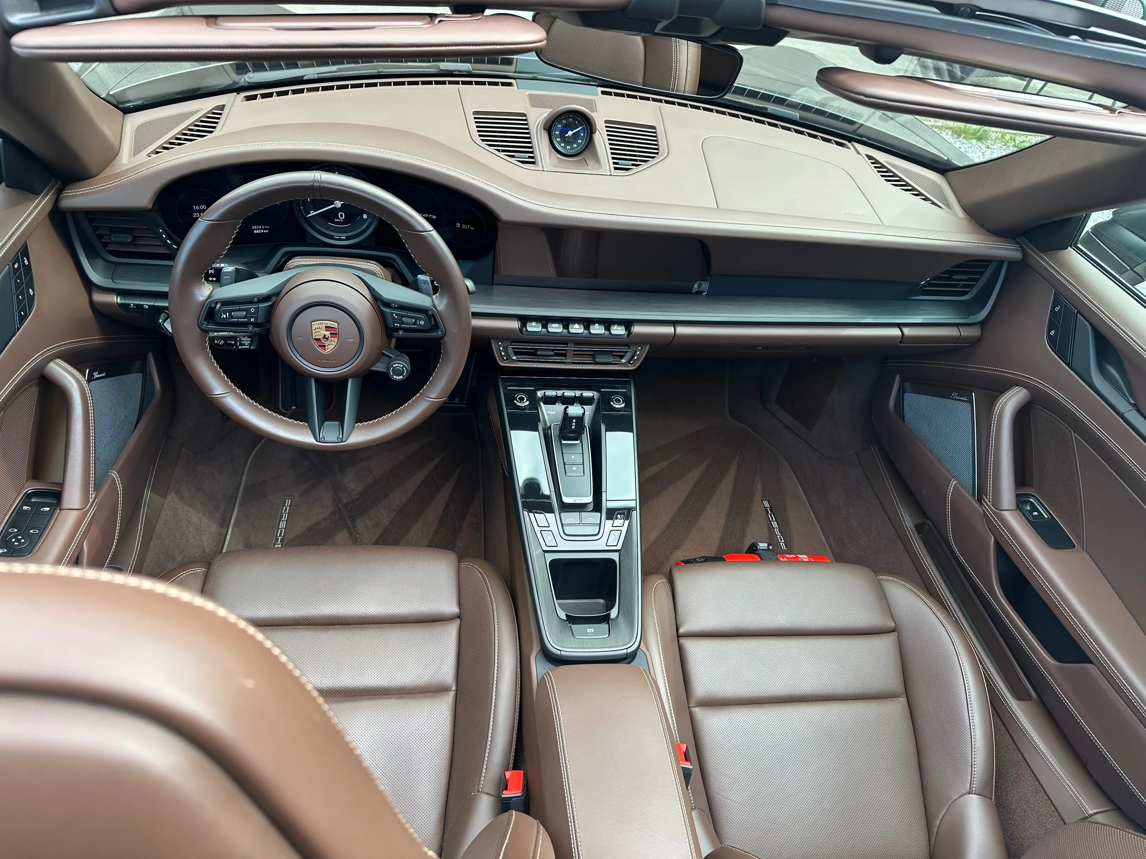 Porsche Targa 911 Carrera 4 GTS Targa 3.0 Bi-Turbo PDK — photo 7