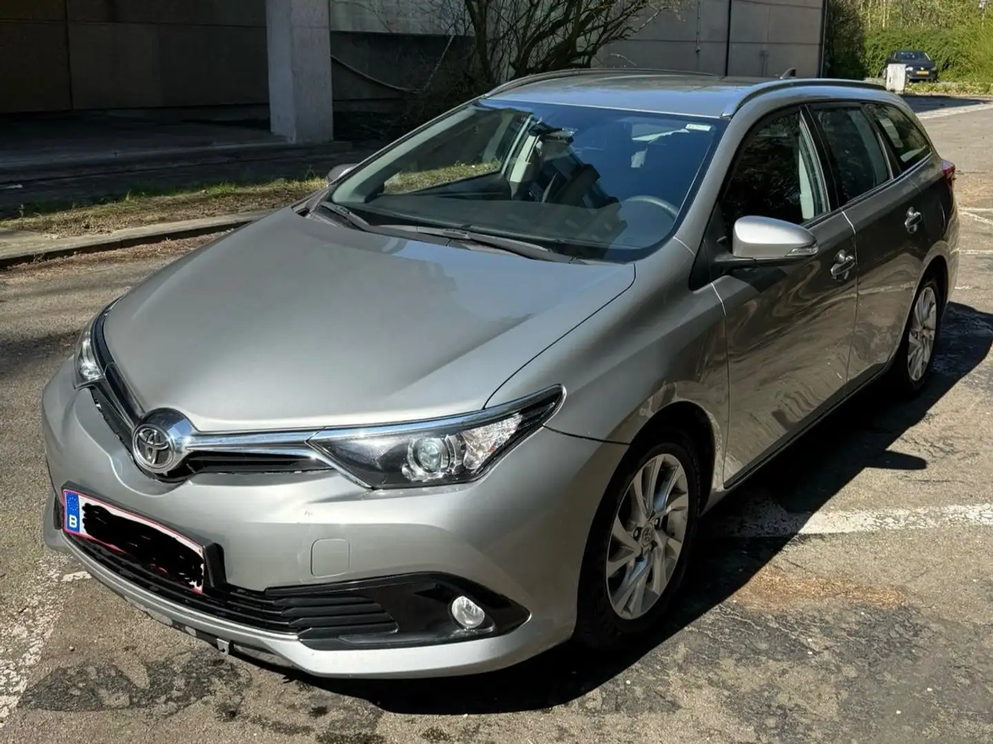 Toyota Auris Auris SW 1.33i VVT-i Comfort Zilver - 2