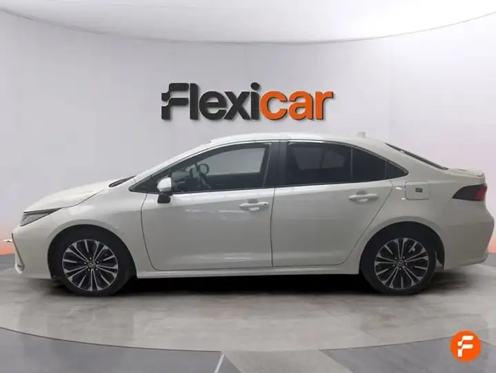Toyota Auris 2025, foto 5