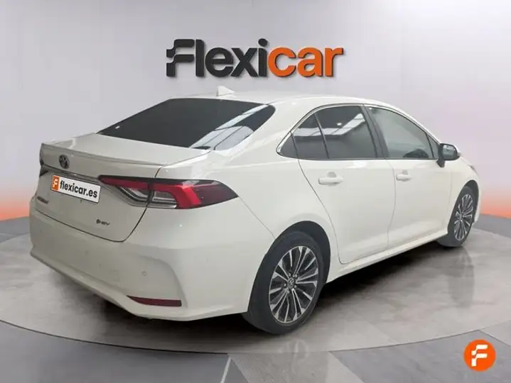 Toyota Auris 2025, foto 9