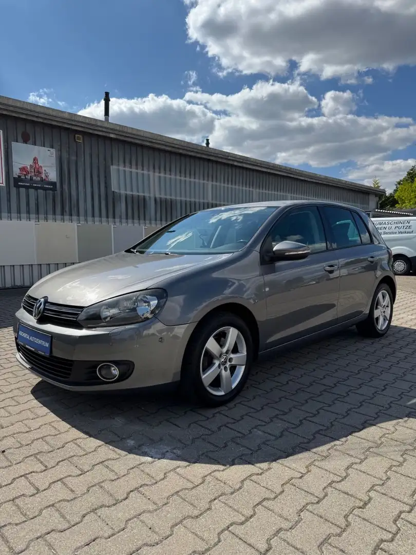 Volkswagen Golf VI 1.6 TDI Team/ Kupplung, Ölw. & TÜV Neu Grijs - 1