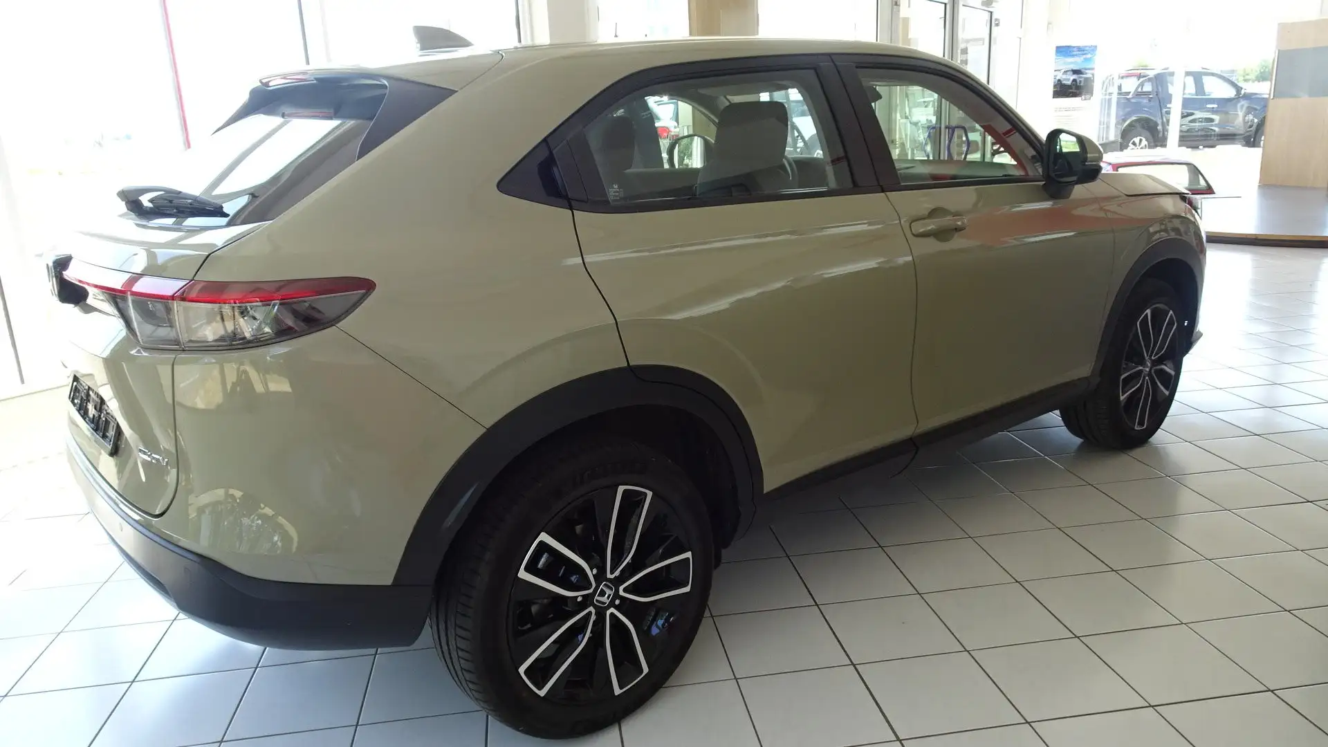 Honda HR-V Elegance Automatik Beige - 2
