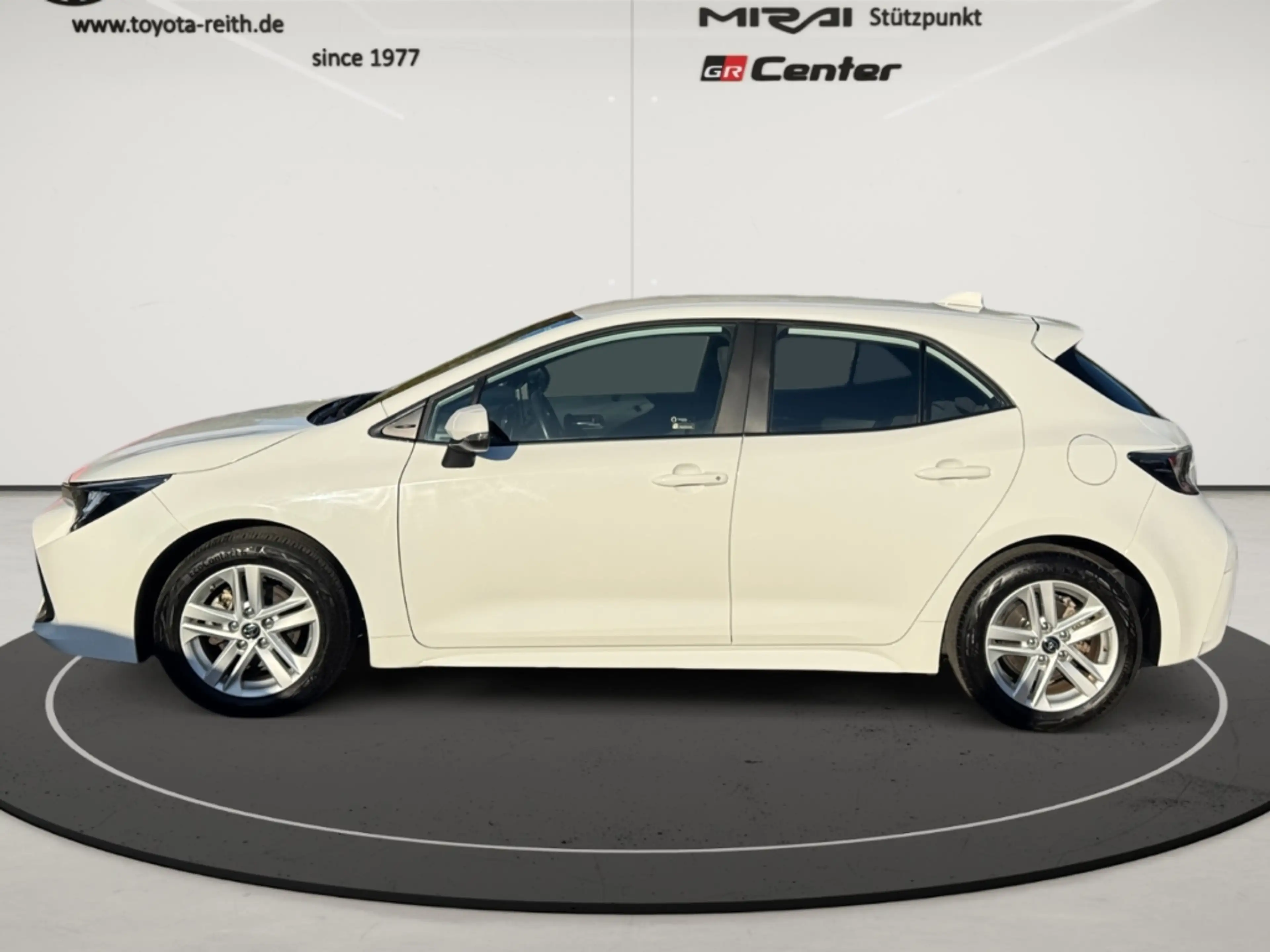 Toyota Corolla Hybrid Comfort Navi LED ACC Apple CarPlay Android — photo 2