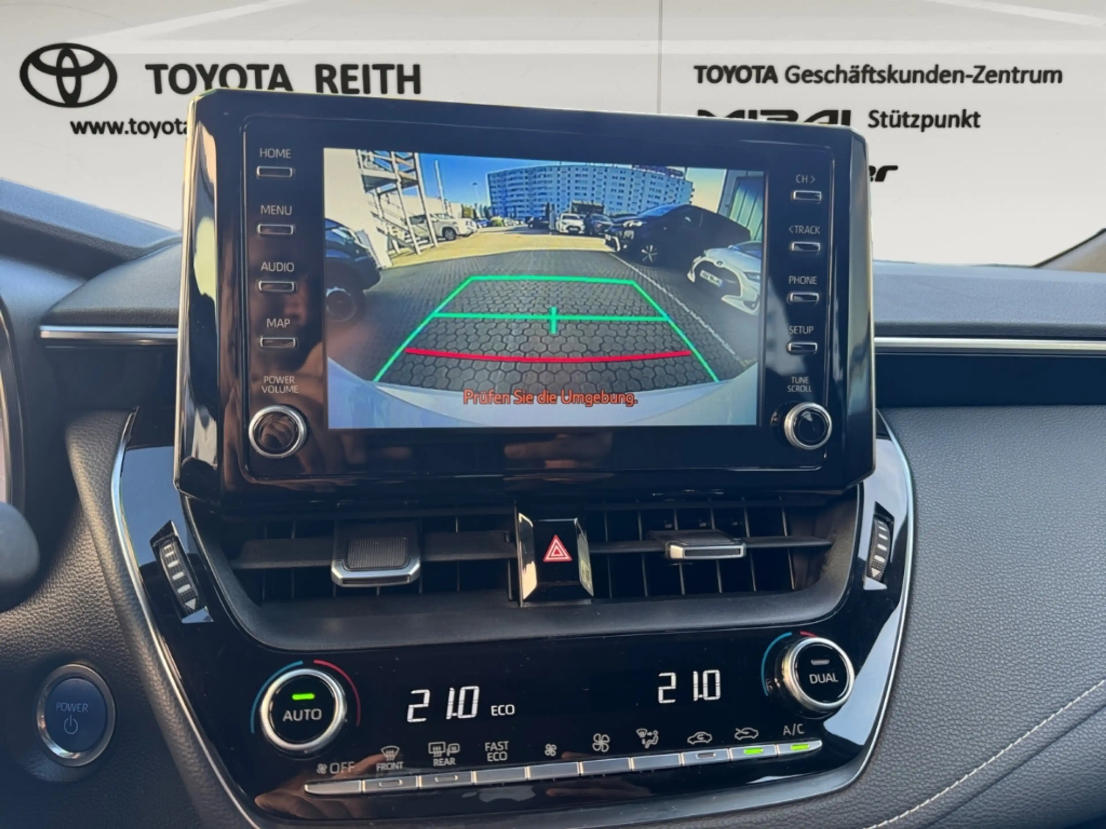 Toyota Corolla Hybrid Comfort Navi LED ACC Apple CarPlay Android — photo 11