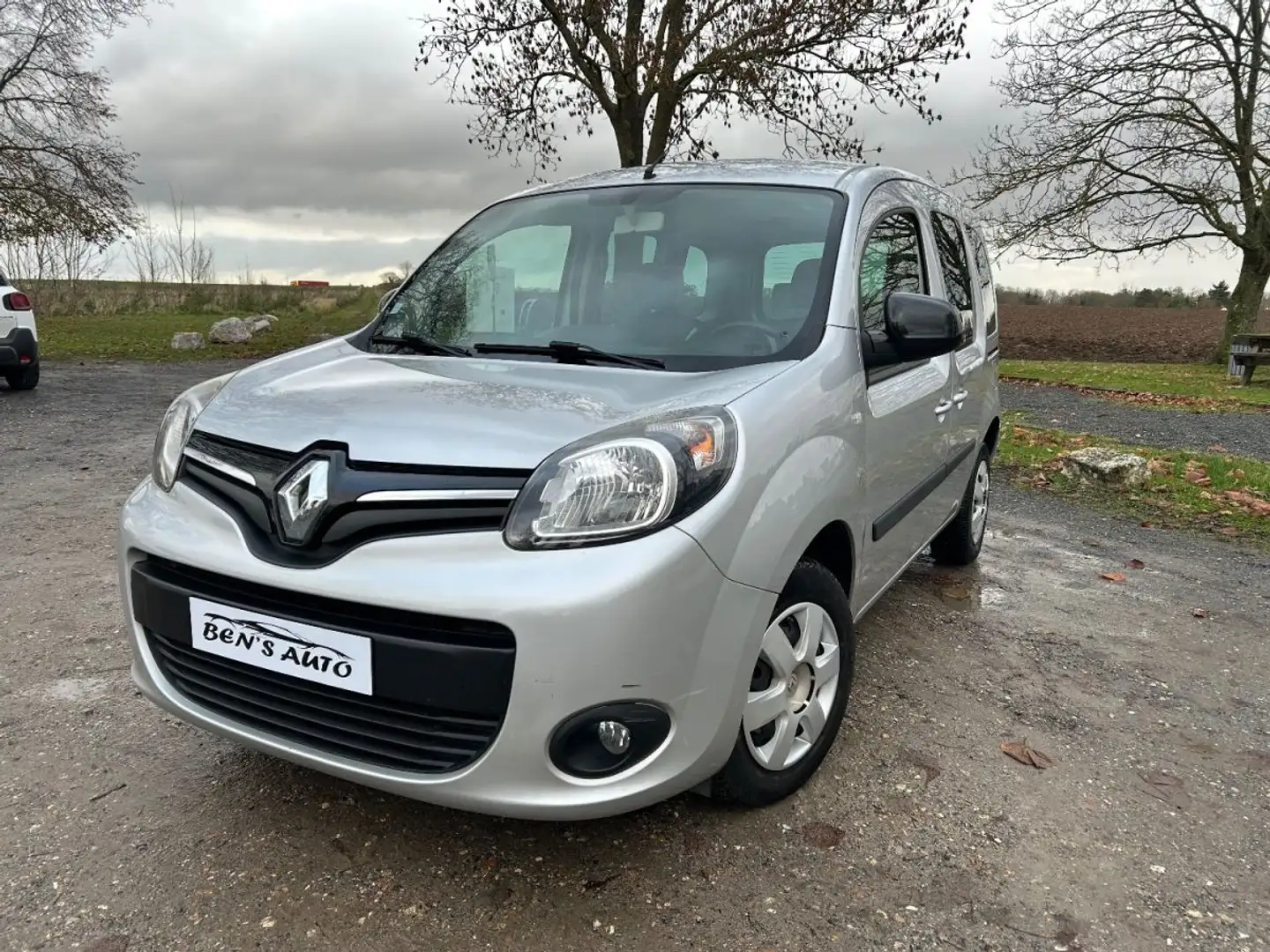 Renault Kangoo 1.5L DCI ZEN 90 TPMR - 82000 KMS - 1