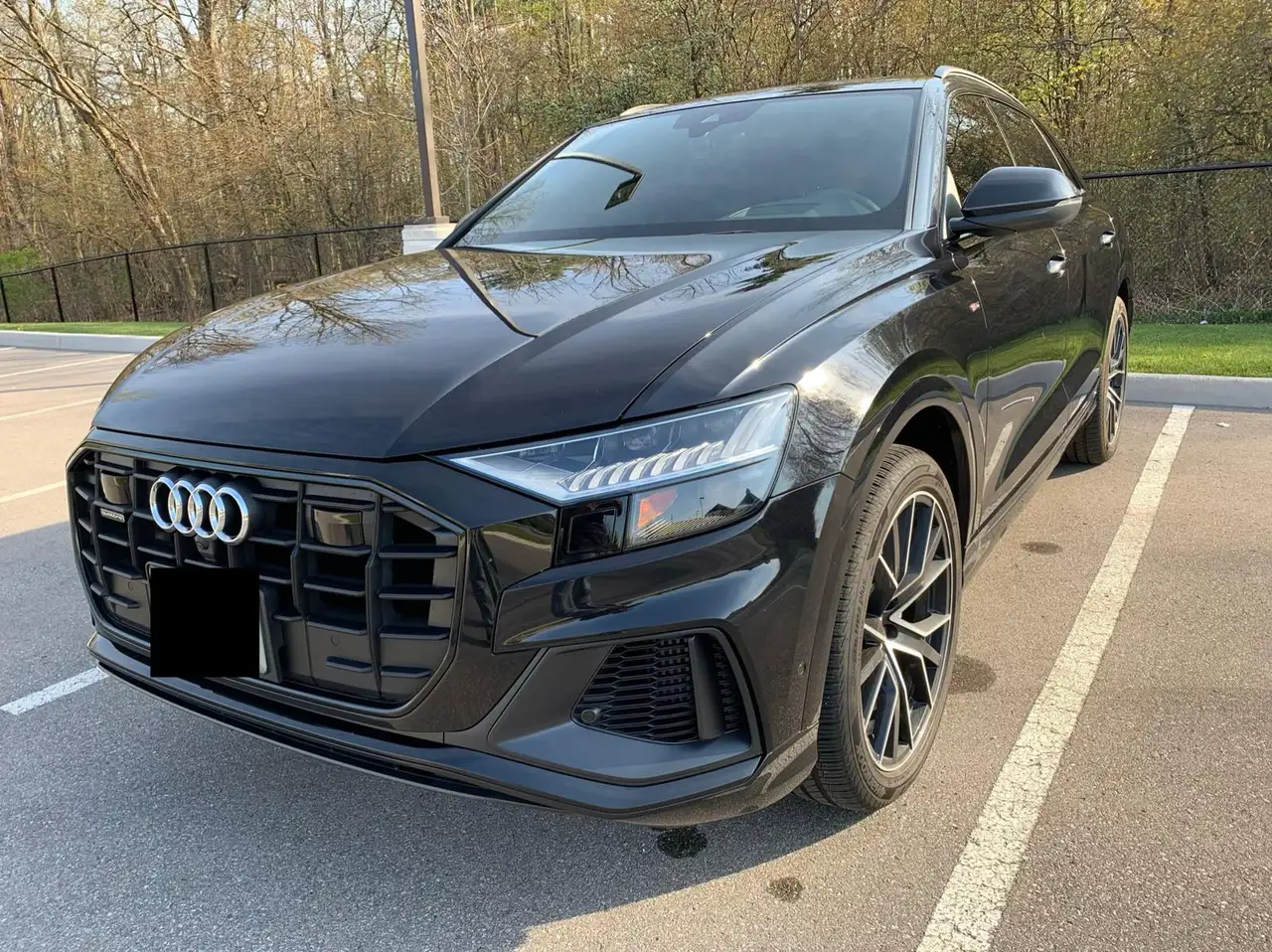 Audi Q8 снимка Audi Q8