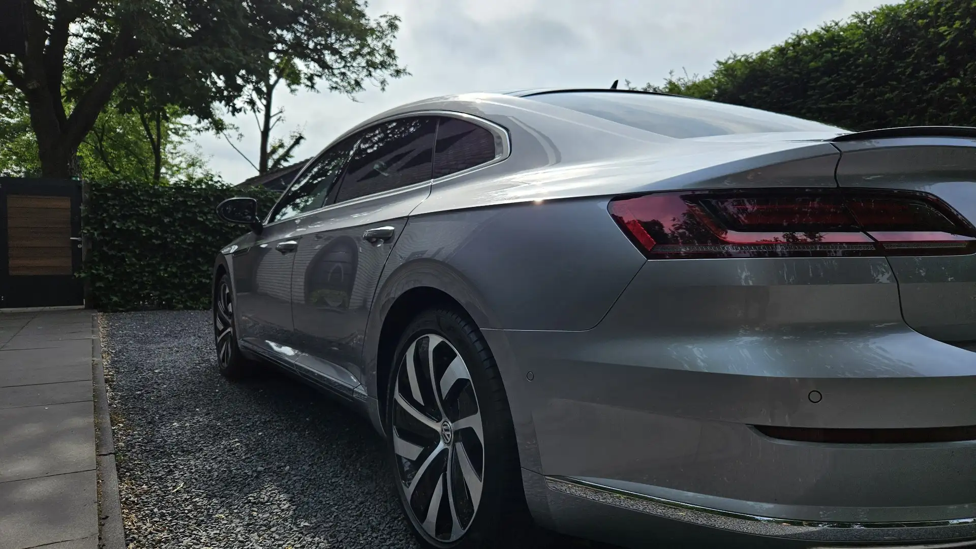 Volkswagen Arteon 1.5 TSI Business R, Nieuwstaat! Zilver - 2