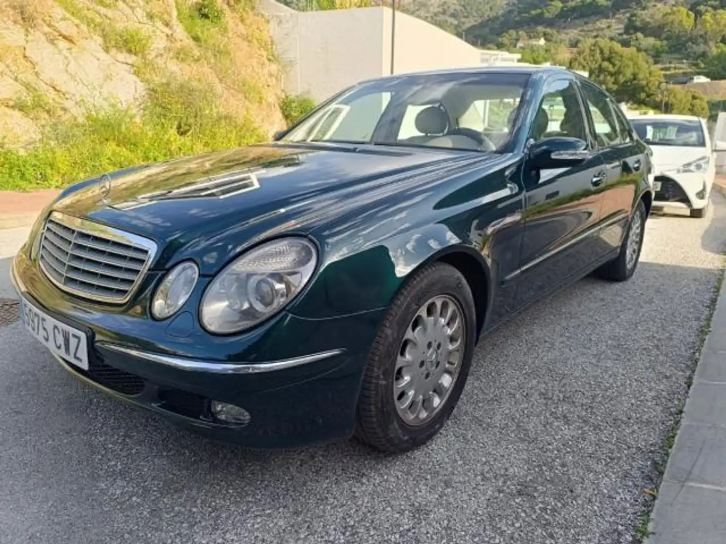 Mercedes-Benz E 270 CDI Aut. Groen - 1