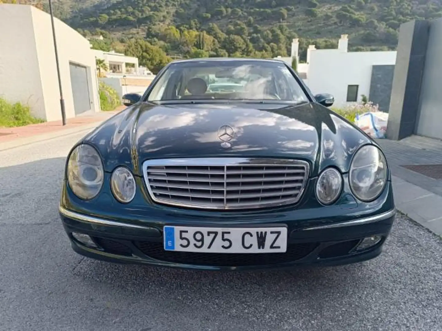 Mercedes-Benz E 270 CDI Aut. Groen - 2