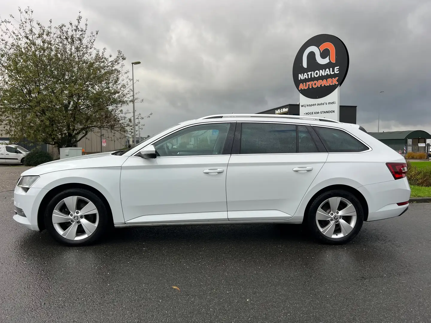 Skoda Superb Combi 2018 * 1.6 TDI Ambition Business * EX BTW & Wit - 2