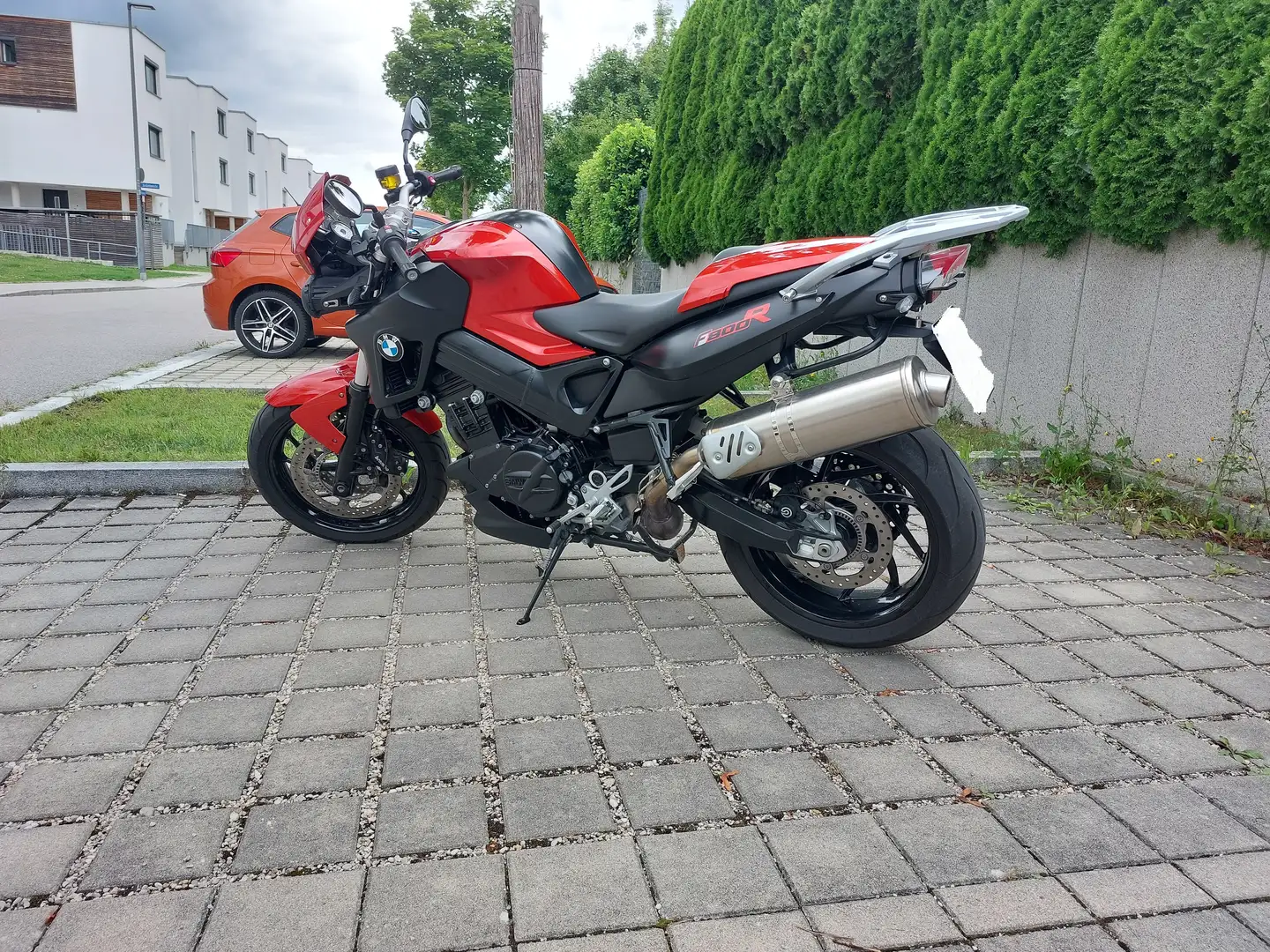 BMW F 800 R Tourenpaket, Dynamicpaket Červená - 2