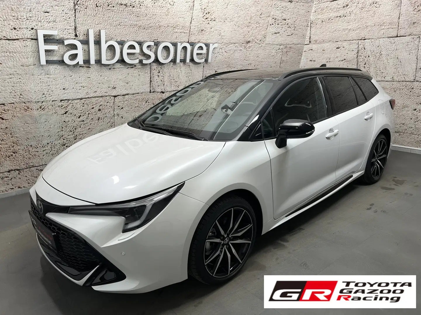 Toyota Corolla Touring Sports 2,0 Hybrid GR Sport Weiß - 2