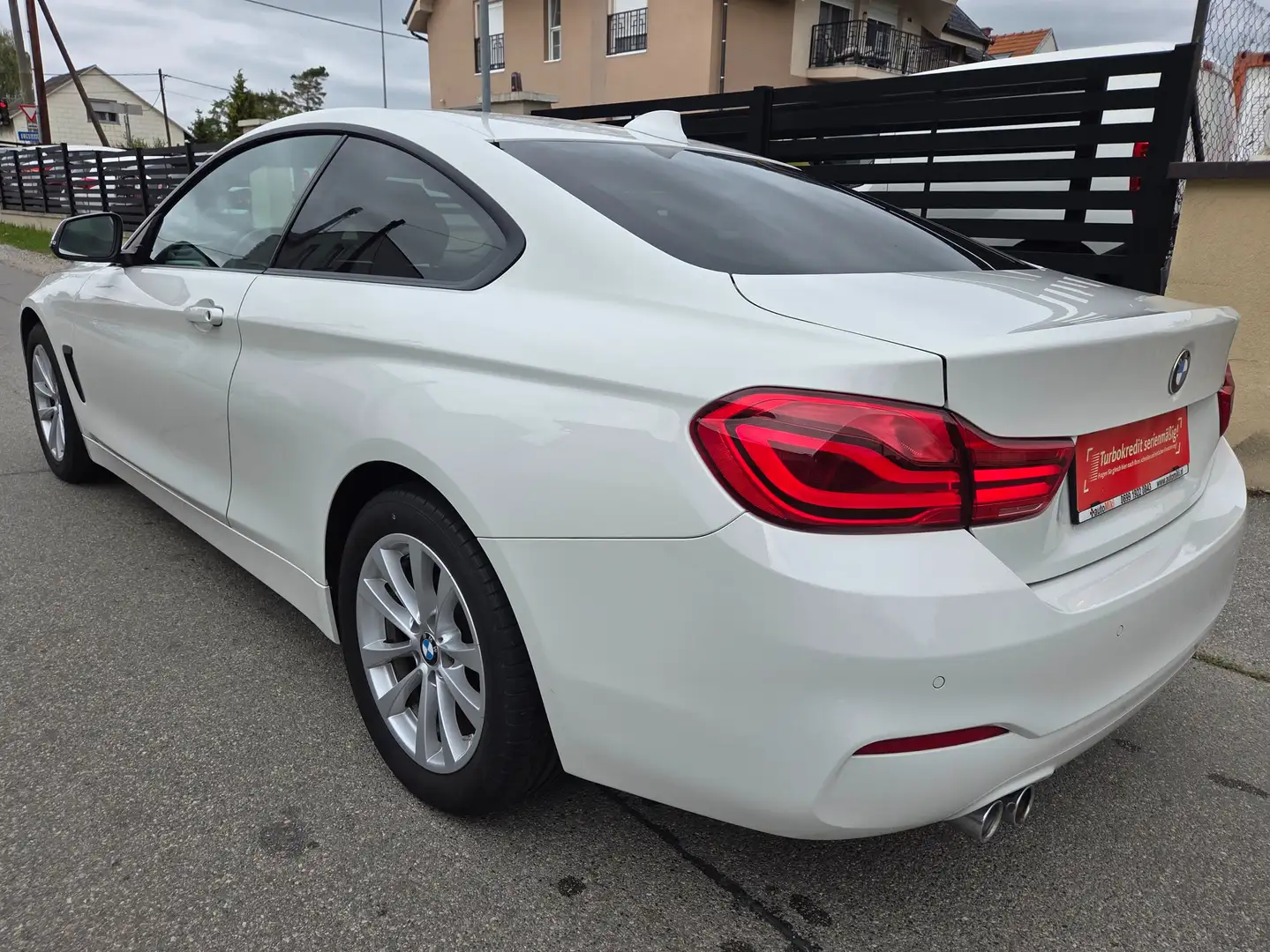 BMW 420 420 i xDrive Coupé F32 Allrad Automatik Weiß - 2